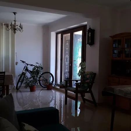 Guest house 